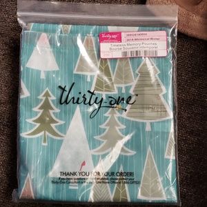 Thirty one Whimsical Winter pouch